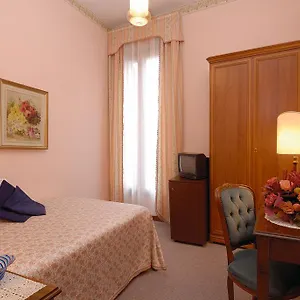 https://de-lalboro-venice.hotelinveneto.com